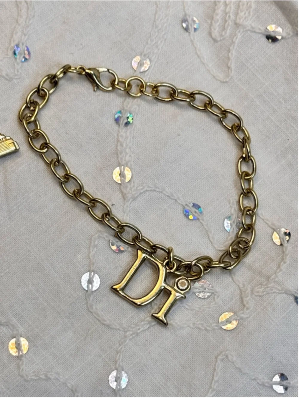Diamond International Souvenir Charm Bracelets Set of 2 & 4 charms